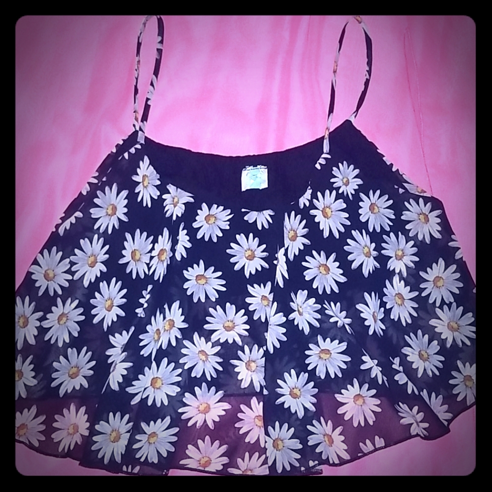 Daisy flounce crop top